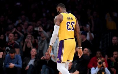 Pro Sports Weekly: Disaster in Paradise